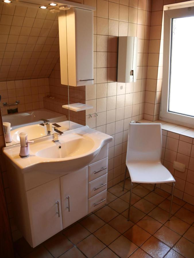 Ferienhaus Baarsen 30 Bad Pyrmont Luaran gambar